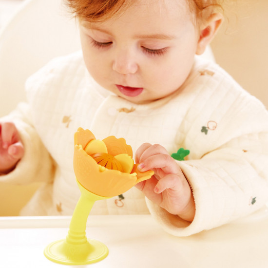 Погремушка 3 в 1 «Оранжевый цветок»