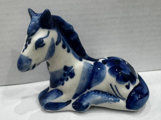 Фигурка декоративная «Лошадка лежащая»