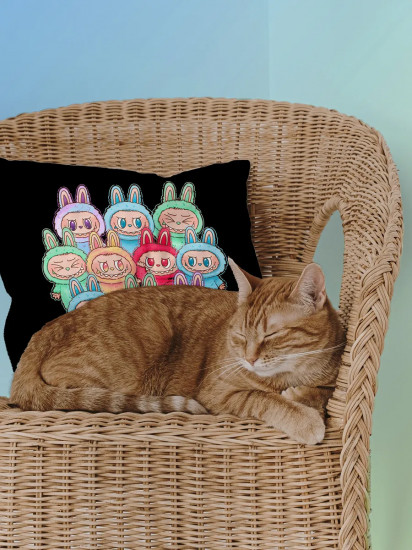 Подушка декоративная «Labubu»