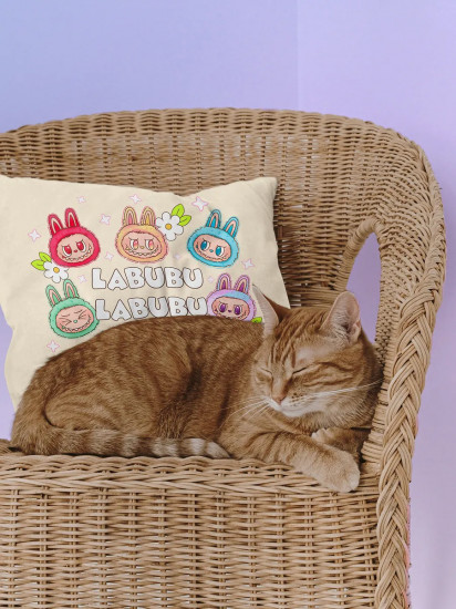 Подушка декоративная «Labubu»