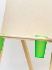 Мольберт для рисования детский напольный с дополнительной полкой и стаканами «Хлопушка» - Фото 5