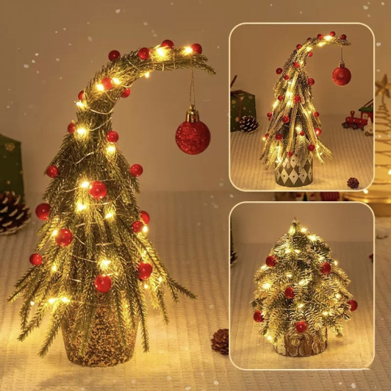 Искусственная ёлка с ягодами