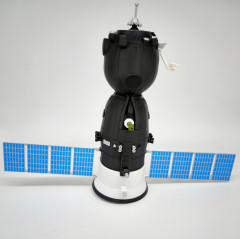 Союз МС. Космический корабль, сборная модель - Фото 7