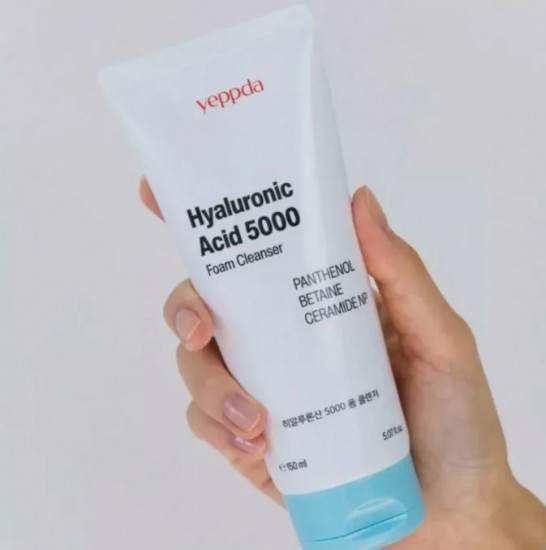 Пенка для умывания увлажняющая с гиалуроновой кислотой