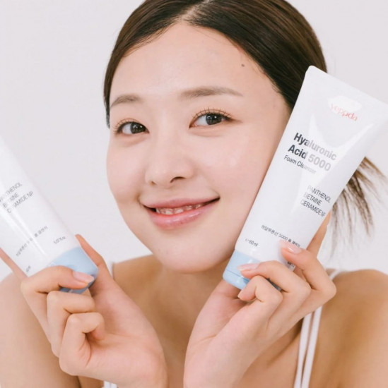 Пенка для умывания увлажняющая с гиалуроновой кислотой