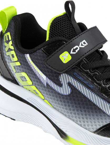 Кроссовки для девочек