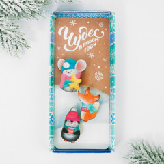 Набор значков «Чудес в Новом году» - Фото 1