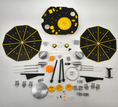 Сборная модель космического аппарата «InSight» - Фото 6