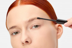 Гель для бровей «Superfix Brow Glue» - Фото 4