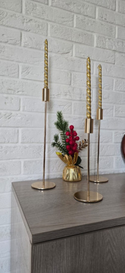 Набор подсвечников