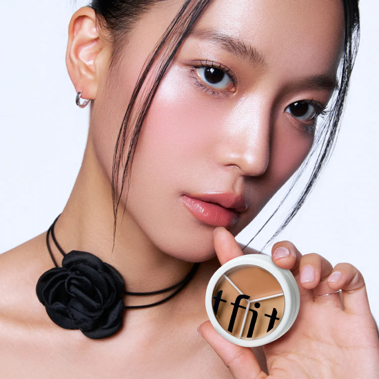 Плотный водостойкий консилер Cover Up Pro Concealer 05 Deep