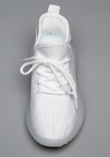 Кроссовки женские