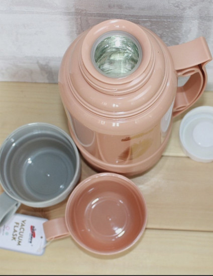 Термос с кружками