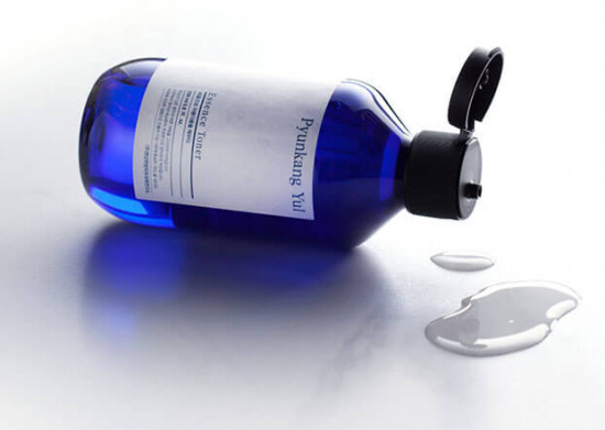 Увлажняющий тонер-эссенция с экстрактом корня астрагала «Essence Toner»