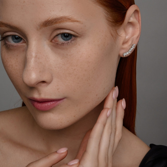 Серьги из серебра с фианитами