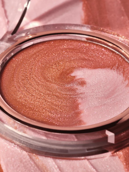 Хайлайтер для лица «Aura Glam Balm Highlighter», оттенок 010 A Swirl Of Rose