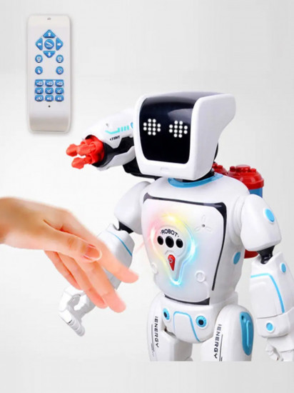 Робот на пульте управления