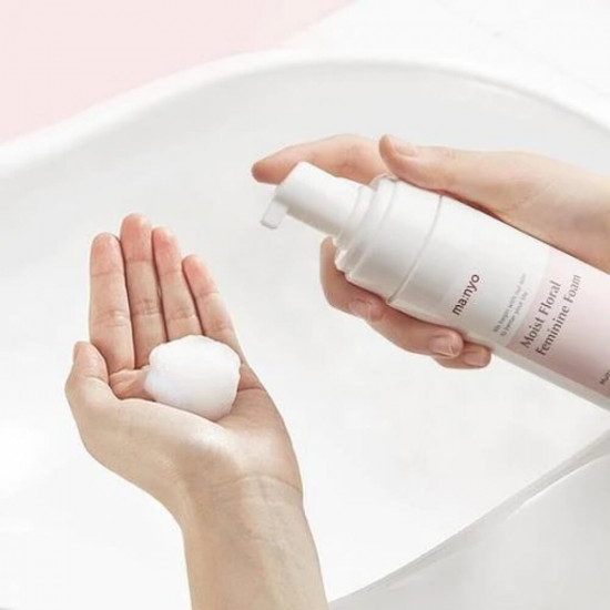 Увлажняющая пенка для интимной гигиены «Moist Floral Feminine Foam»