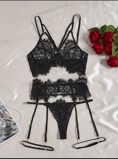 Комплект нижнего белья