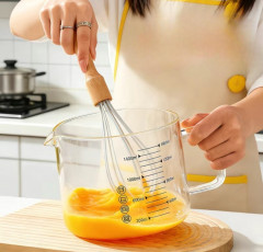 Жаропрочная стеклянная мерная кастрюля с крышкой и шкалой - Фото 3