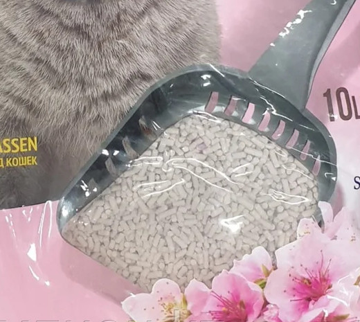 Наполнитель бентонитовый комкующийся Elita «Сакура»