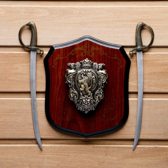 Панно на стену «Геральдика. Лев и две сабли»