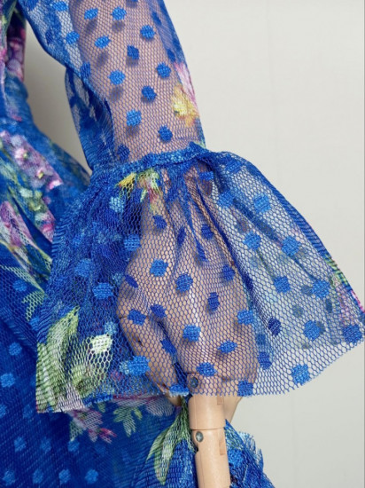 Нарядное платье