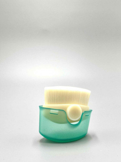 Кисть-кабуки с крышкой «Green»