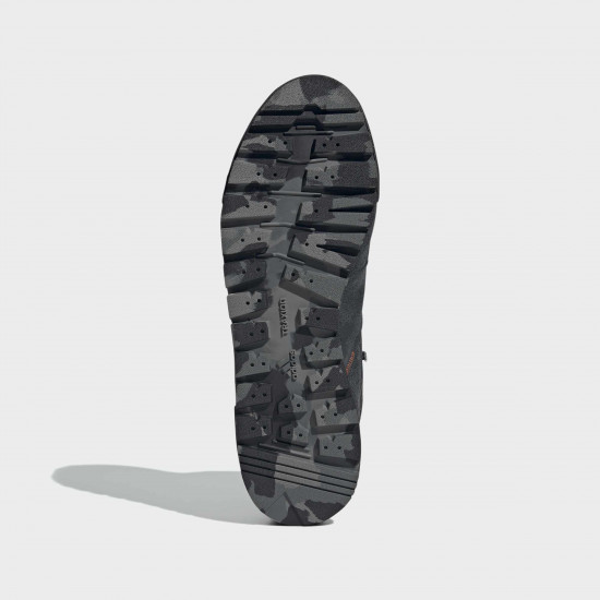 Кроссовки мужские «Terrex Snowpitch Cold.RDY Hiking Shoes»