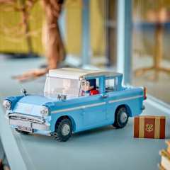 Конструктор Harry Potter 76470 Заколдованный летающий Ford Anglia. Enchanted Flying Ford Anglia - Фото 4