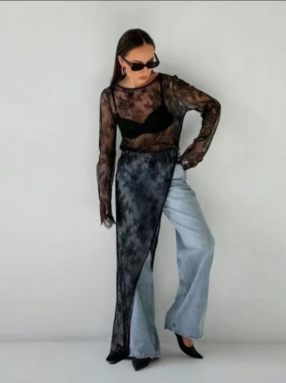 Накидка-туника из черного кружева с разрезом