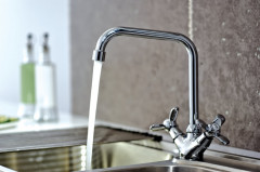 Смеситель для кухни - Фото 1