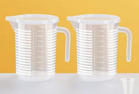 Мерный кувшин с крышкой