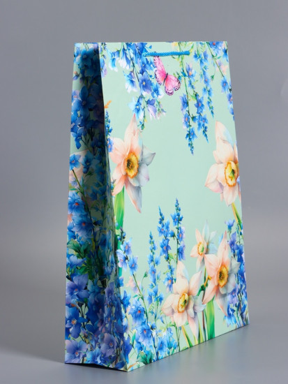 Пакет подарочный «Цветочная радость»