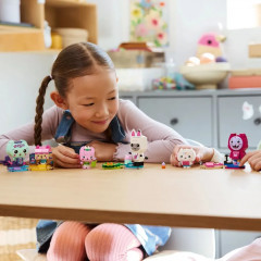 Конструктор Gabbys Dollhouse 11215 Друзья Габби: кошечки из кубиков. Gabby's Brick-Built Cat Friends - Фото 5