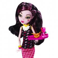 Кукла Дракулаура, серия "Страшный кафетерий" - Фото 1