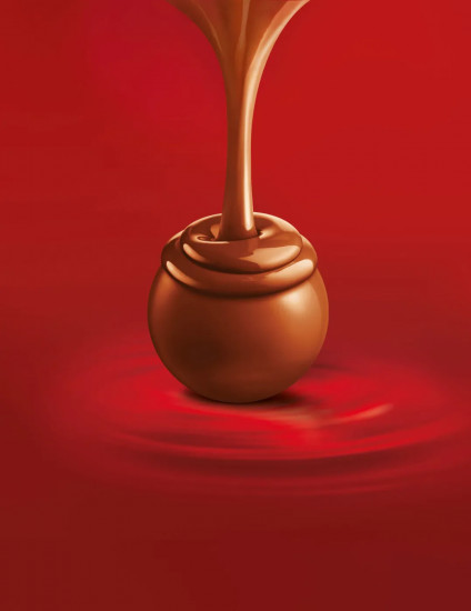 Набор конфет из молочного шоколада с тающей начинкой