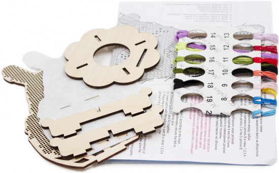 Набор для вышивания на деревянной основе «Зайчик»