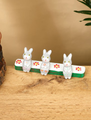 Сувенир «Зайки на скамейке» - Фото 3