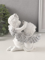 Фигурка «Ангелочки вплетают венок в волосы с сердцем» - Фото 5