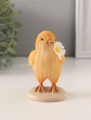 Фигурка «Вязаный цыплёнок с ромашкой в клюве» - Фото 1