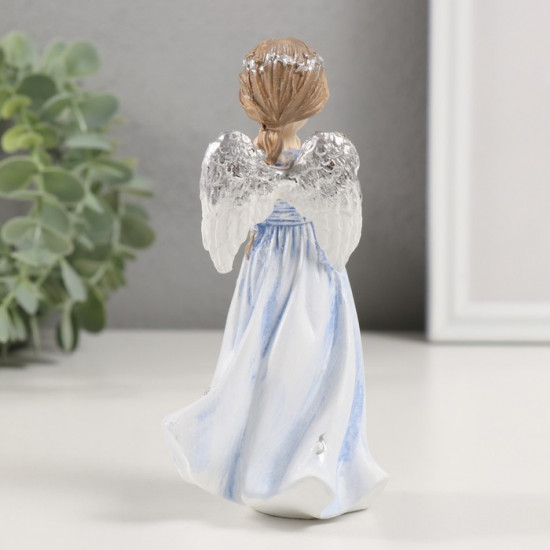 Фигурка «Девочка-ангел с венком в волосах»