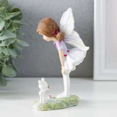 Фигурка «Девочка-бабочка с зайчиком на полянке» - Фото 3