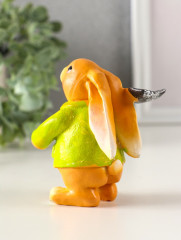 Фигурка «Зайчик с лопатой в зелёном пальто» - Фото 2