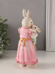 Фигурка «Мама крольчиха с дочкой в нарядных платьях» - Фото 2