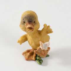 Фигурка «Утёнок с бабочкой» - Фото 4