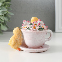 Фигурка «Цыплята с чашкой на блюдце с цветами» - Фото 2