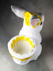 Фигурка-подставка для мелочей «Зайка с корзинкой кашпо» - Фото 6