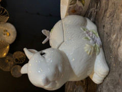 Емкость для хранения крольчиха с бабочкой - Фото 1