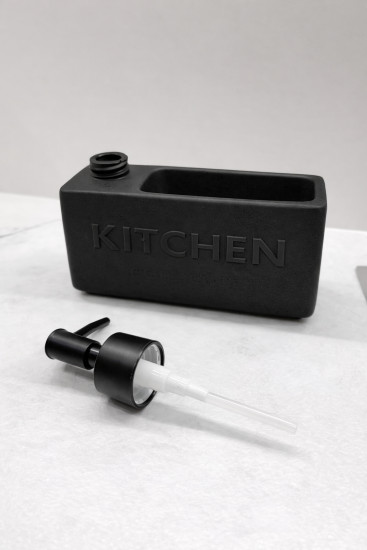 Дозатор для моющего средства на кухню с губкой